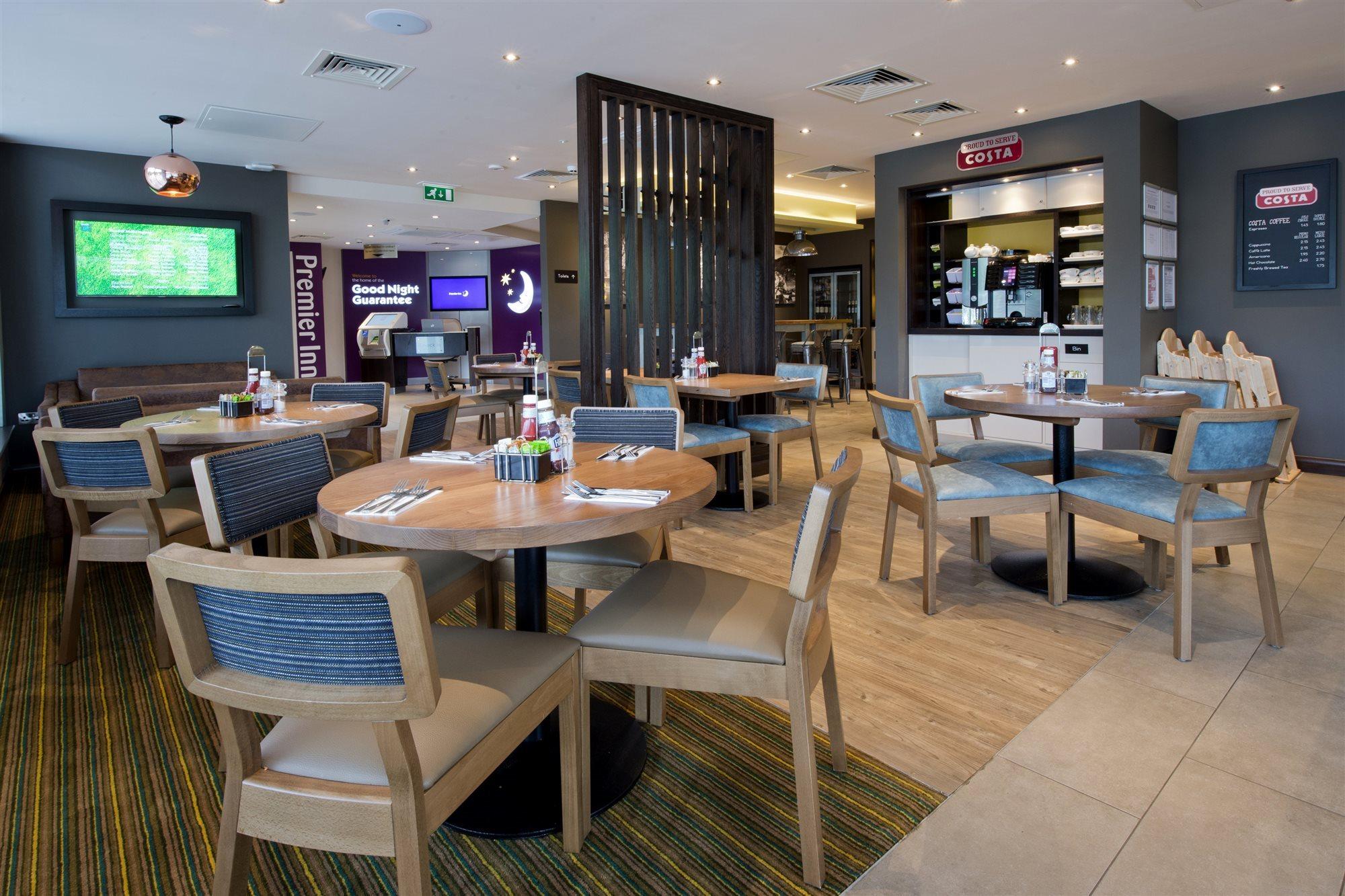 Premier Inn Matlock Матлок Экстерьер фото